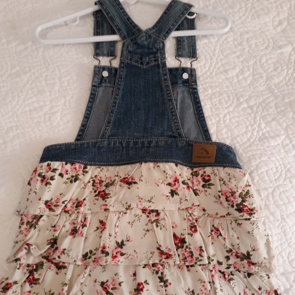 3T Jumper with ruffles